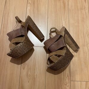 Steve Madden LowDownn Size 6.5